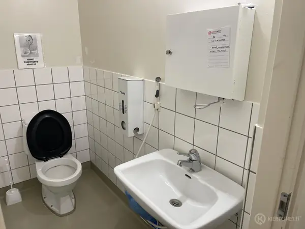 WC-kalusteet (nro 58) tila E1 Teho ja valvonta 030
