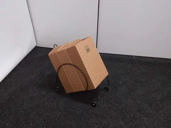 Roskakorit + telineet