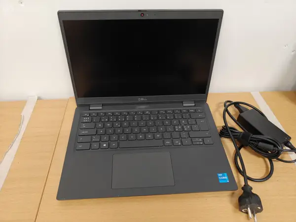 Dell 3420 Latitude kannettava tietokone (nro 27.)