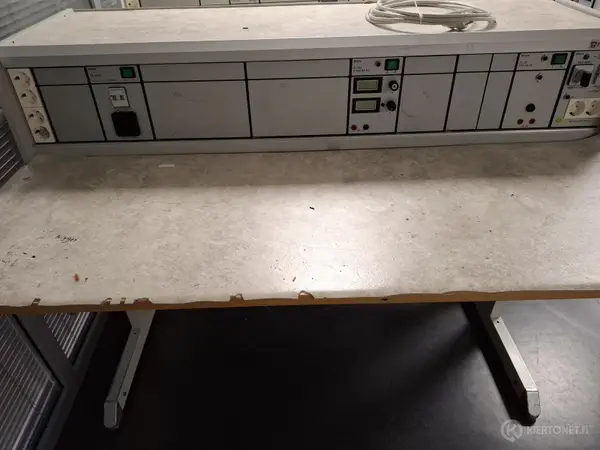 Teklab ELP 100E sähköpöytä