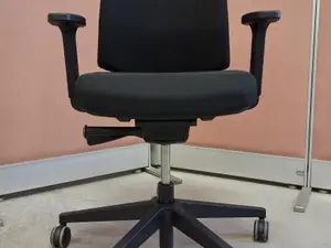 Toimistotuoli