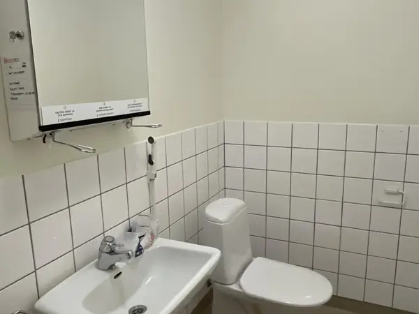 WC-kalusteet (nro 73) tila D1 Patologia 205