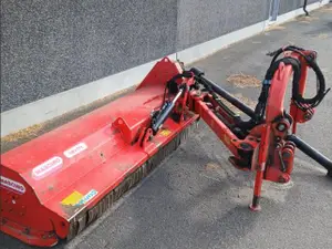 Kesantoleikkuri Maschio Giraffa 210 XL