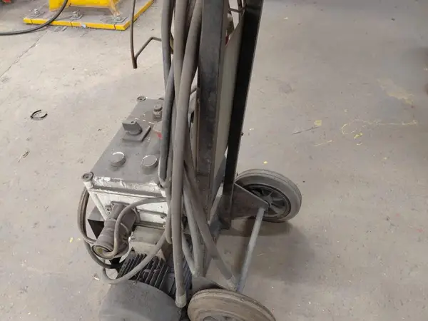 Hydraulikoneikko